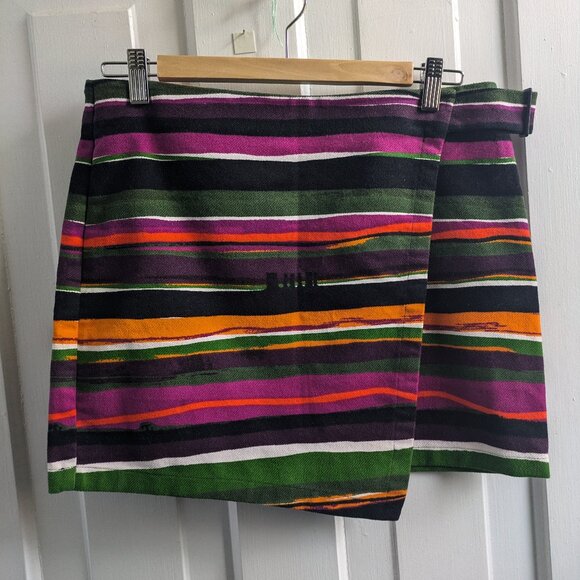 Kate Spade Buckle Over Mini Skirt - Picture 2 of 6